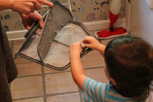 IMG_1104 Cleaning out the lint from the dryer.